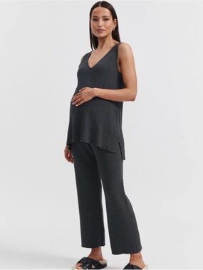 Legoe Heritage V-Neck Maternity Knit Tank & Crop Pants Set - Charcoal